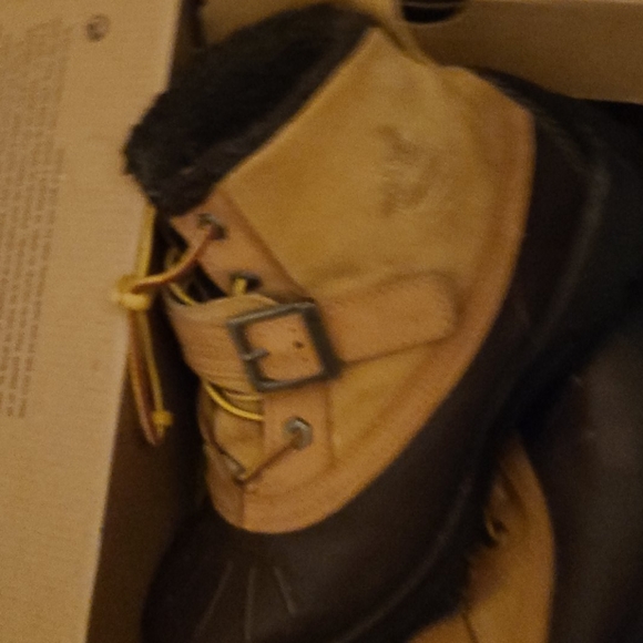 Timberland boots juniors  hardly used 5.5 - Picture 6 of 9